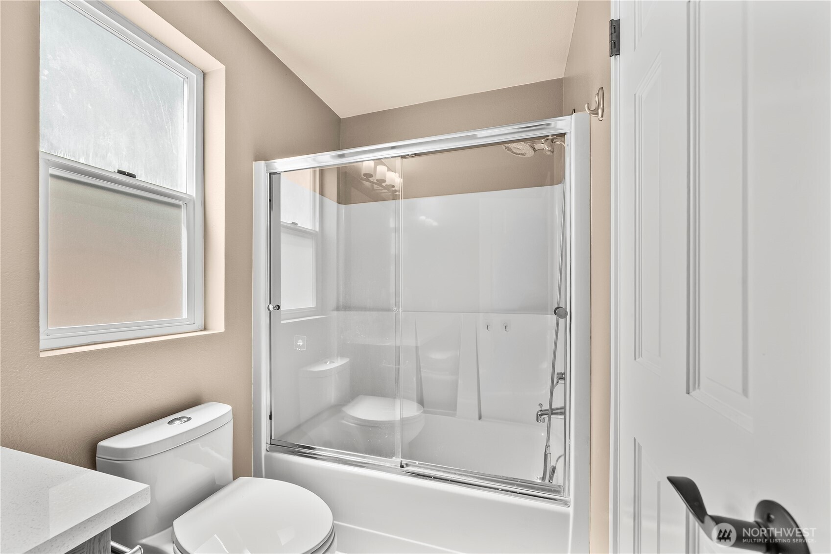 MLS #NWM2561631 image #16