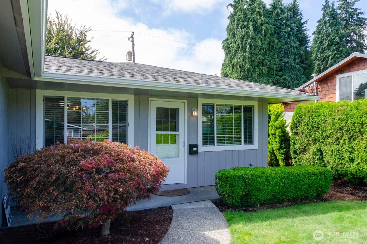 MLS #NWM2568732 image #0