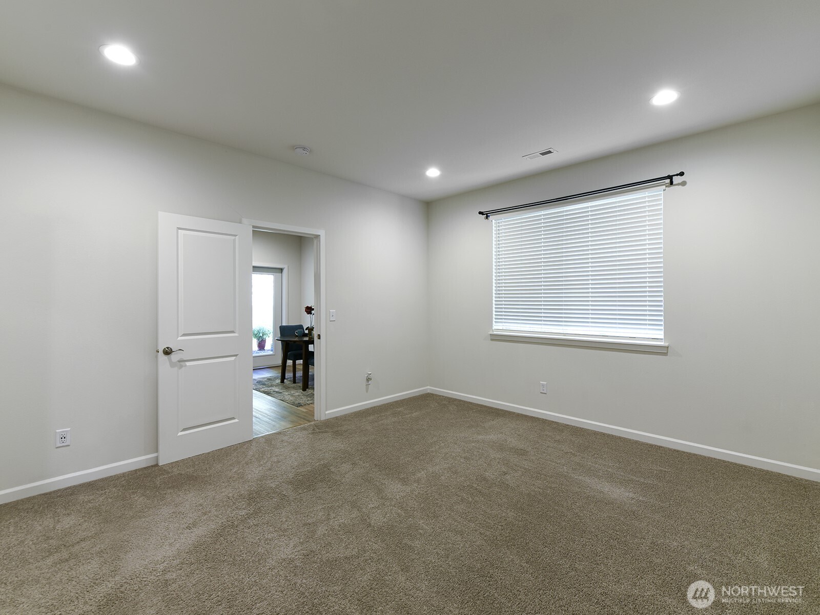 MLS #NWM2569201 image #10