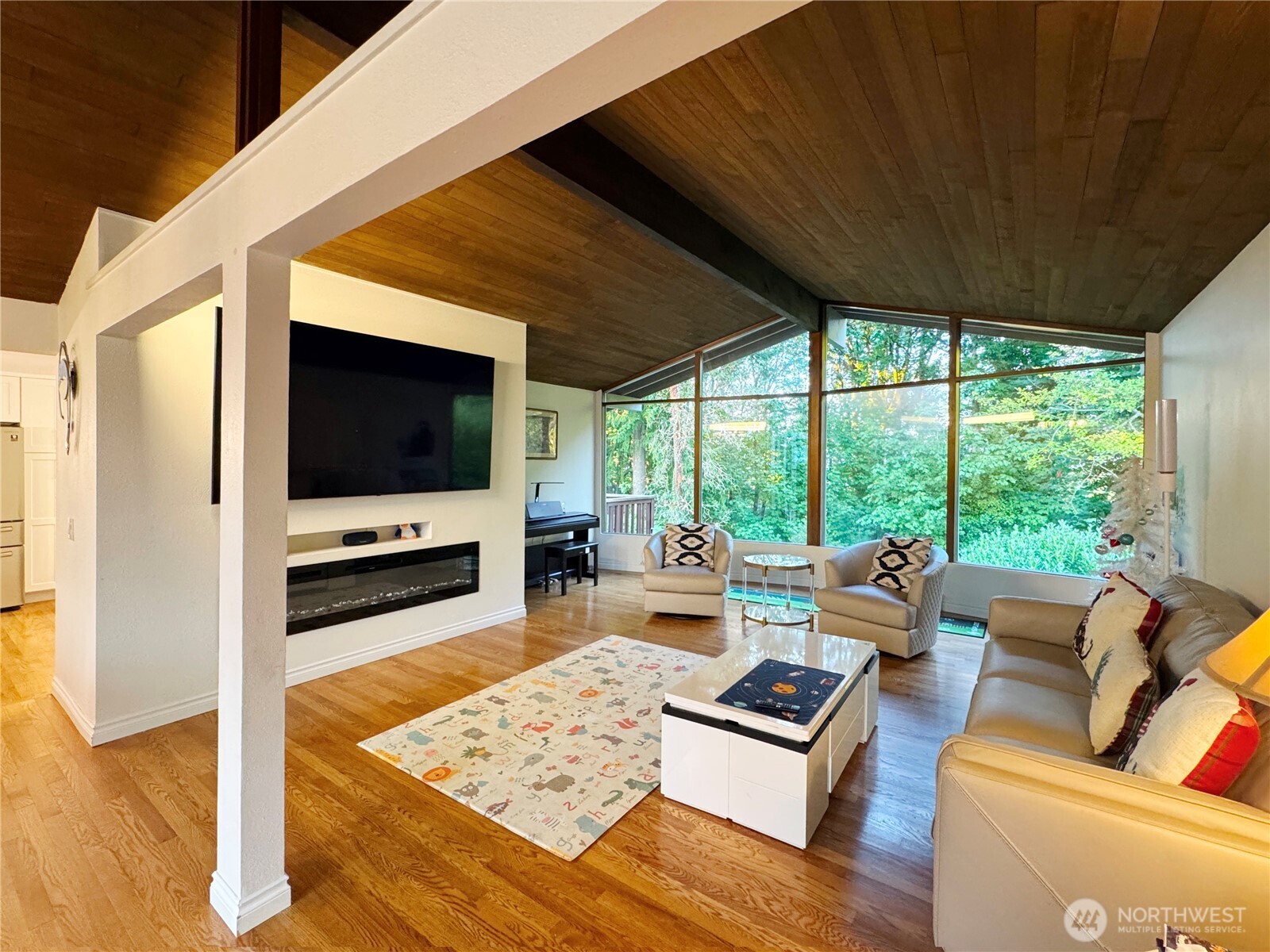 MLS #NWM2569524 image #3