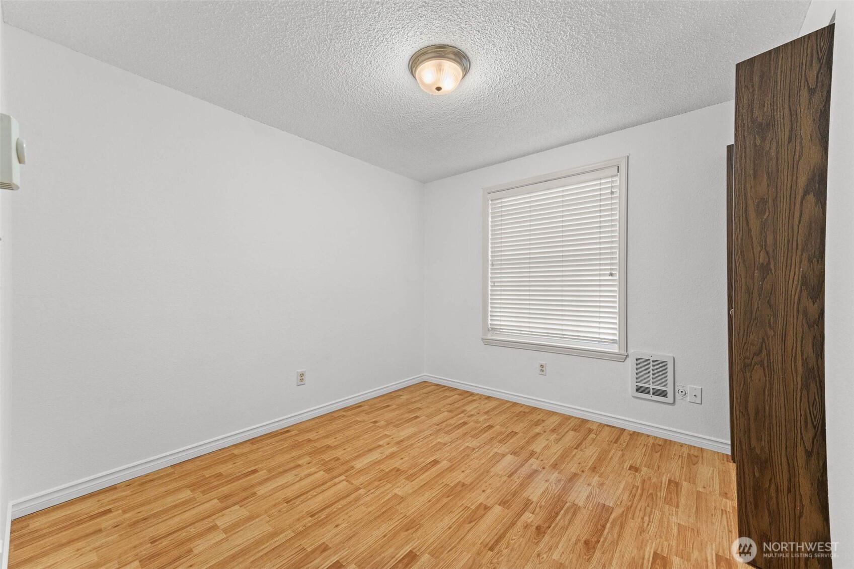 MLS #NWM2569610 image #15