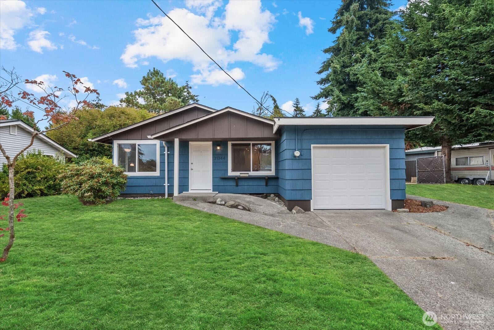 MLS #NWM2569814 image #2