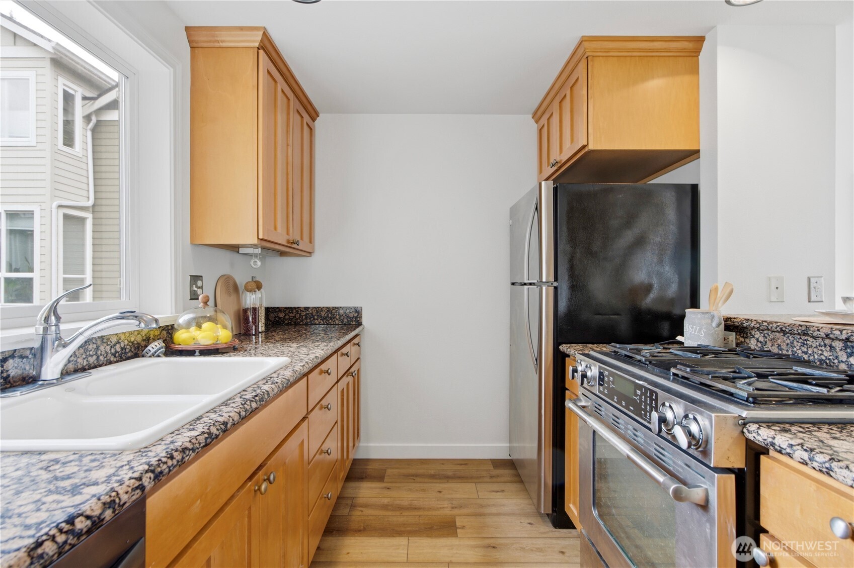 MLS #NWM2569888 image #12