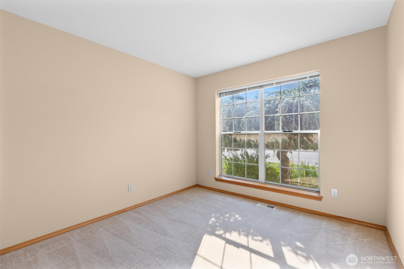 MLS #NWM2570030 image #22