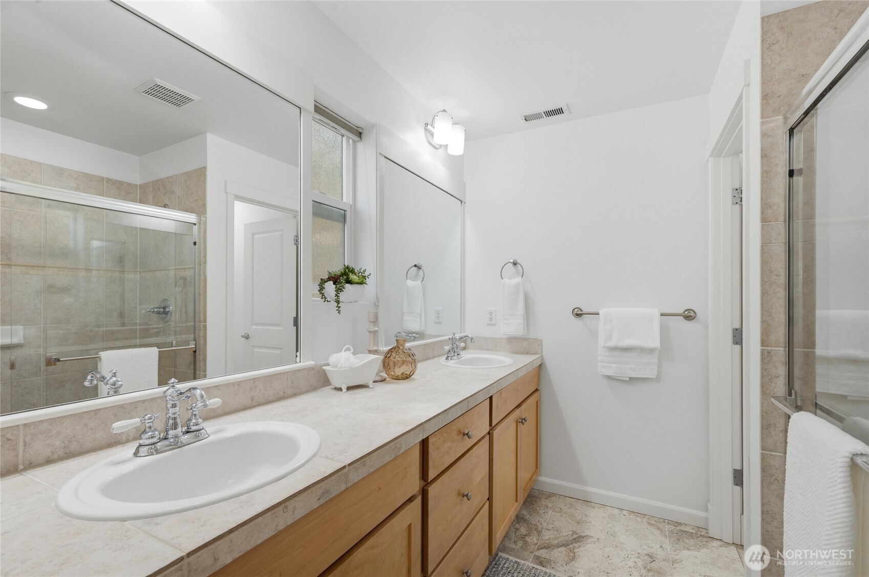 MLS #NWM2570902 image #15
