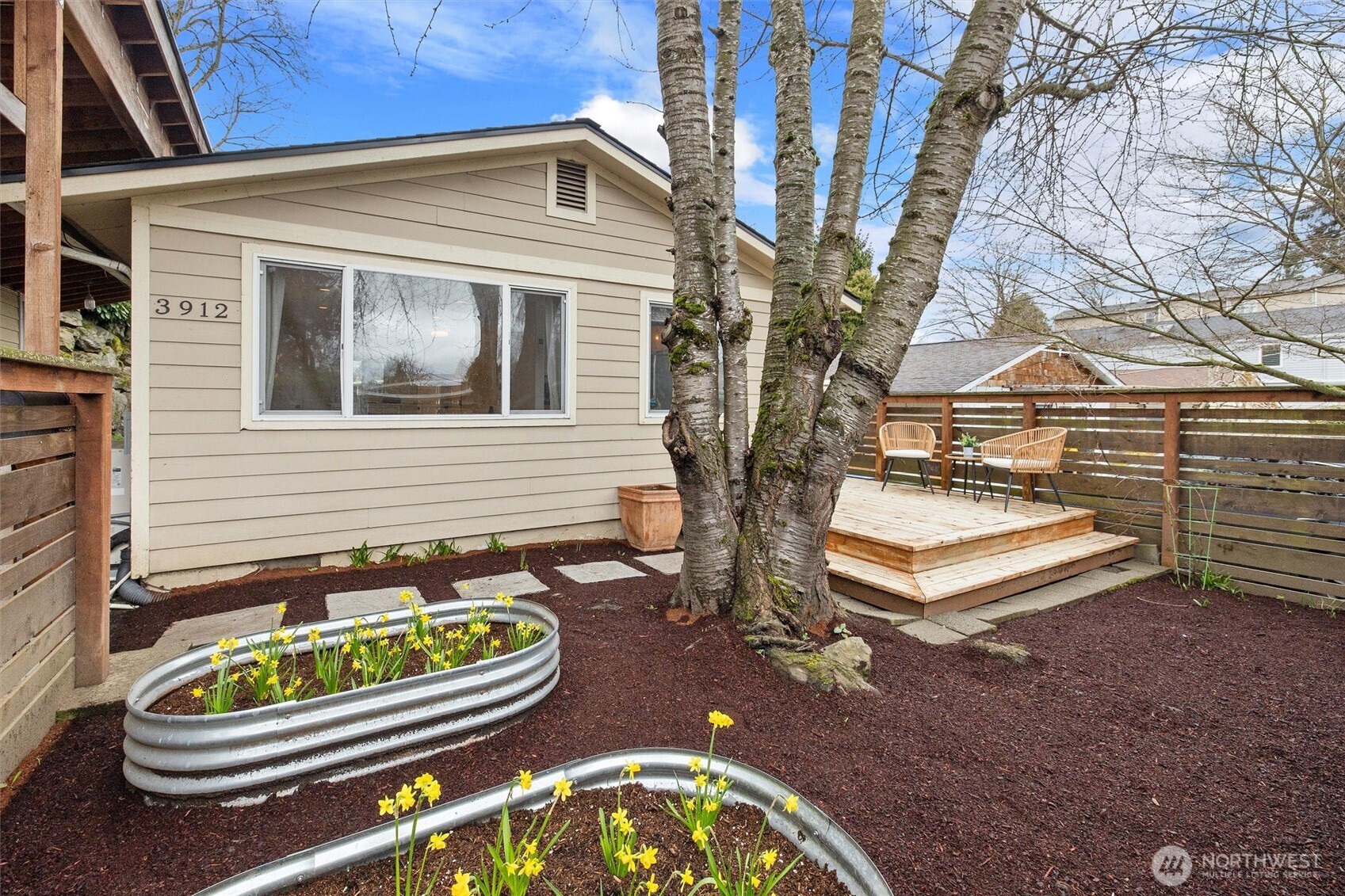 MLS #NWM2570939 image #0