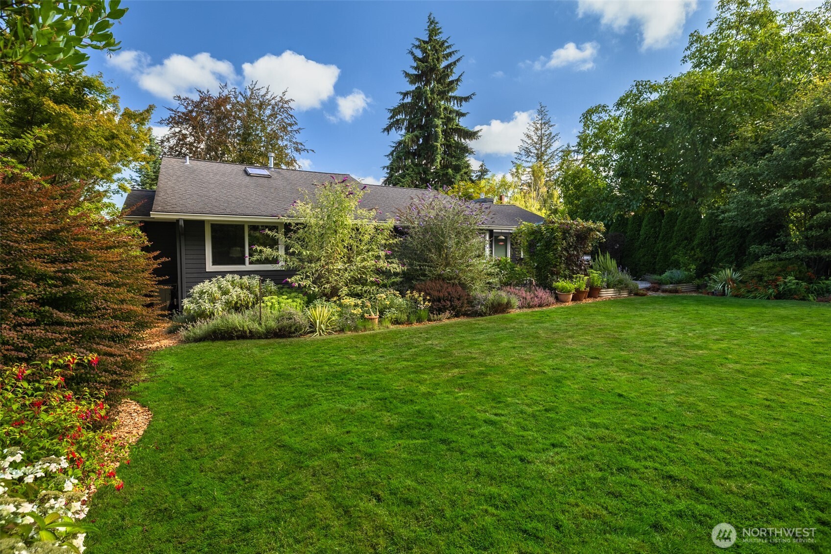 MLS #NWM2571008 image #11