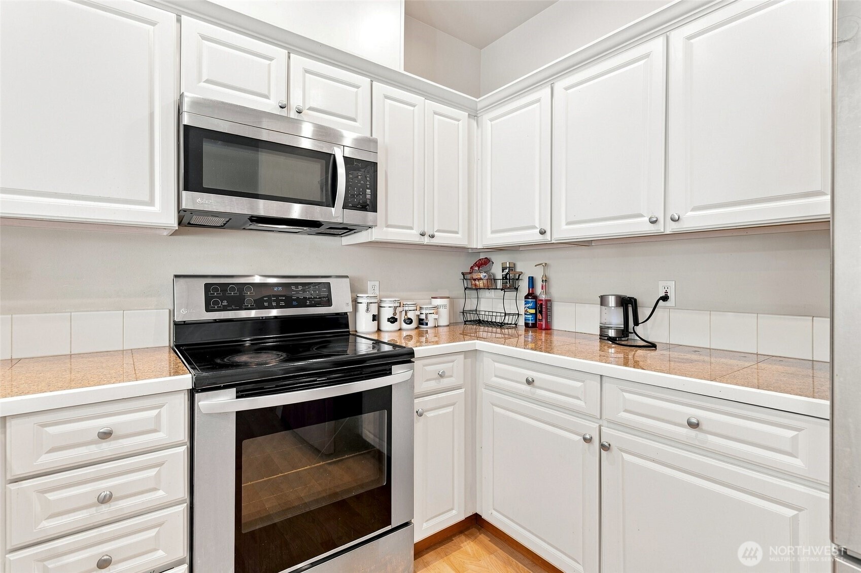 MLS #NWM2571175 image #13