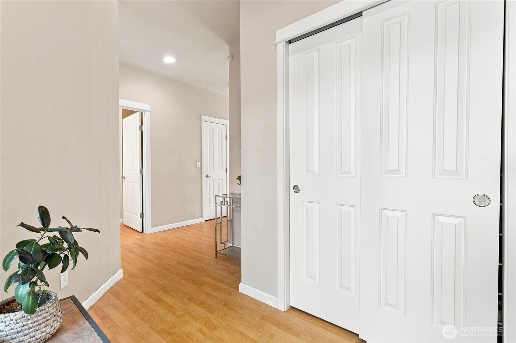 MLS #NWM2571175 image #5