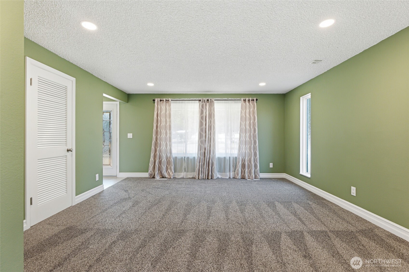 MLS #NWM2571339 image #8
