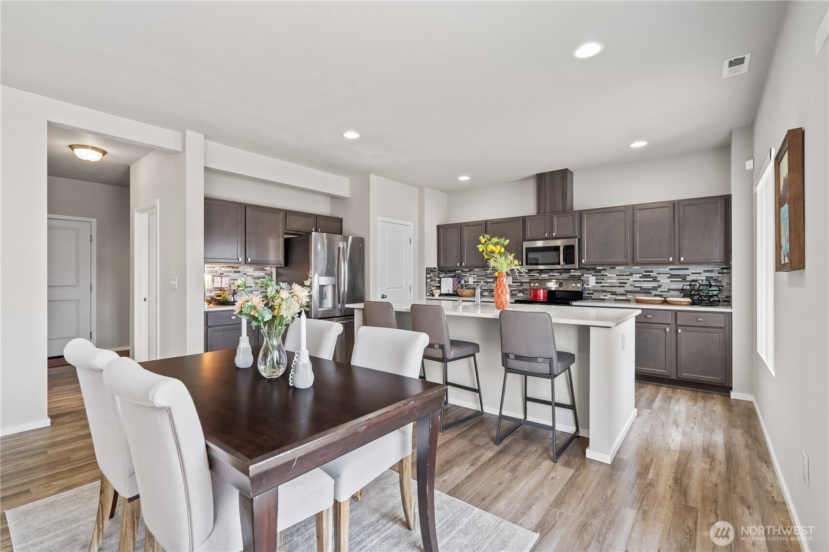 MLS #NWM2571406 image #9