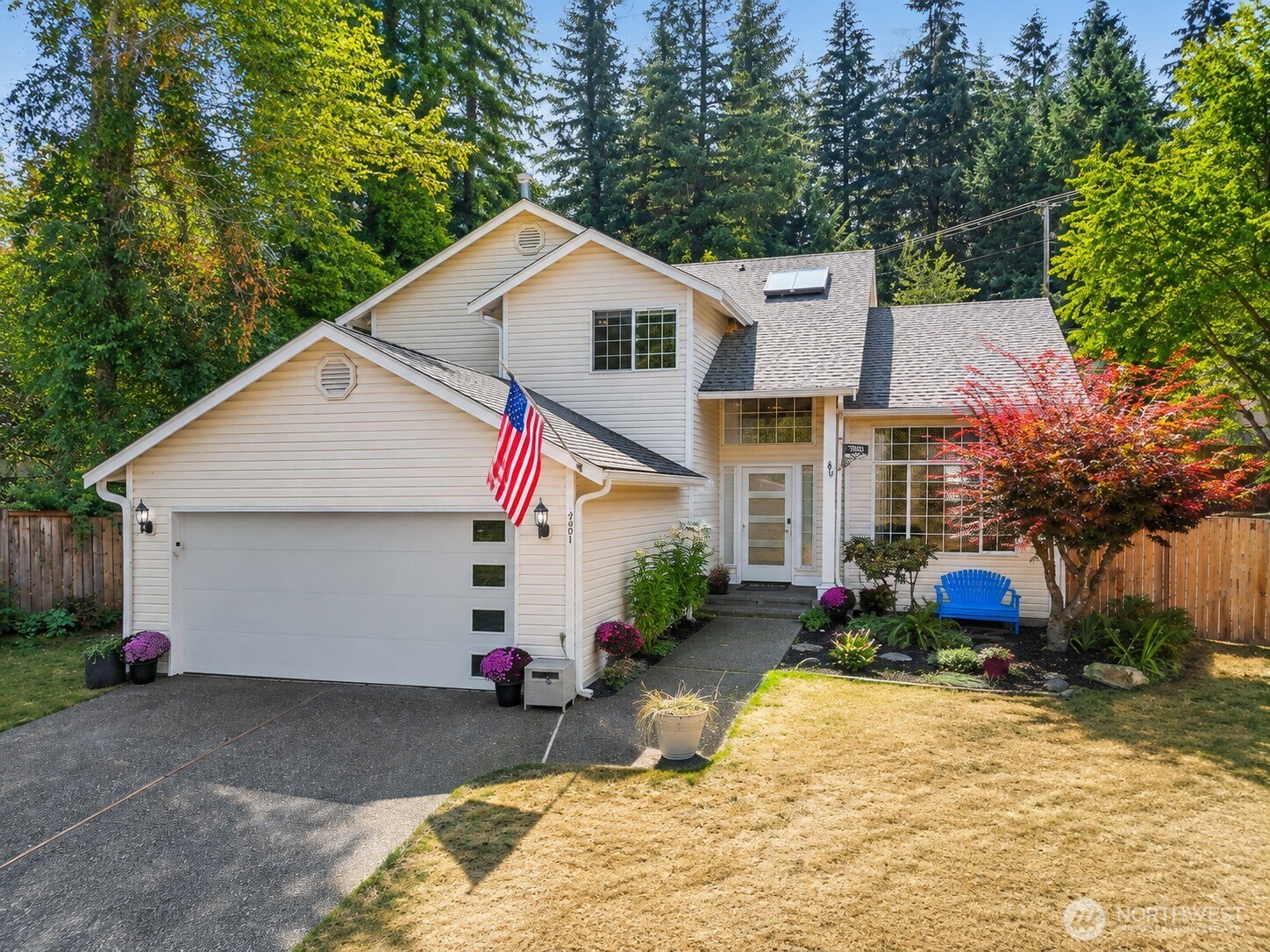 MLS #NWM2571739 image #0