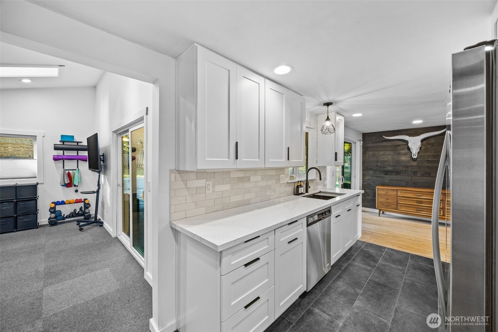 MLS #NWM2571779 image #9
