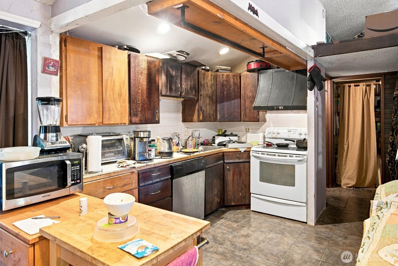MLS #NWM2572329 image #5