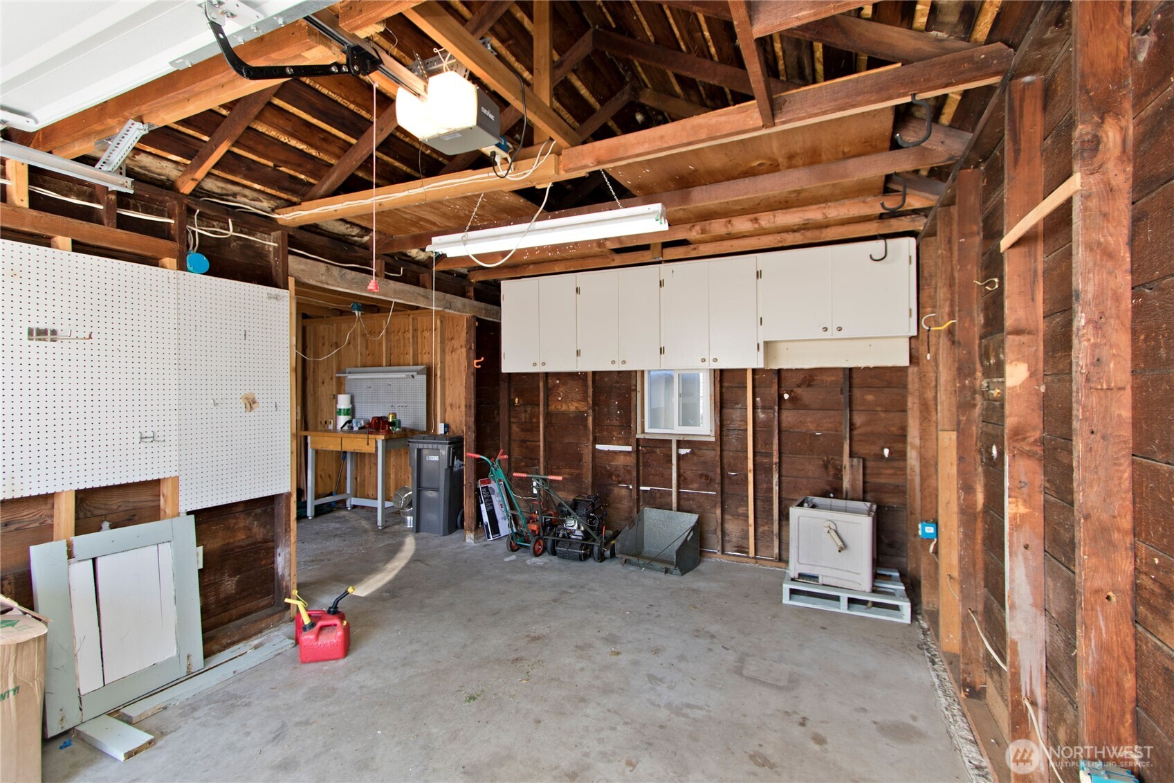 MLS #NWM2572392 image #32