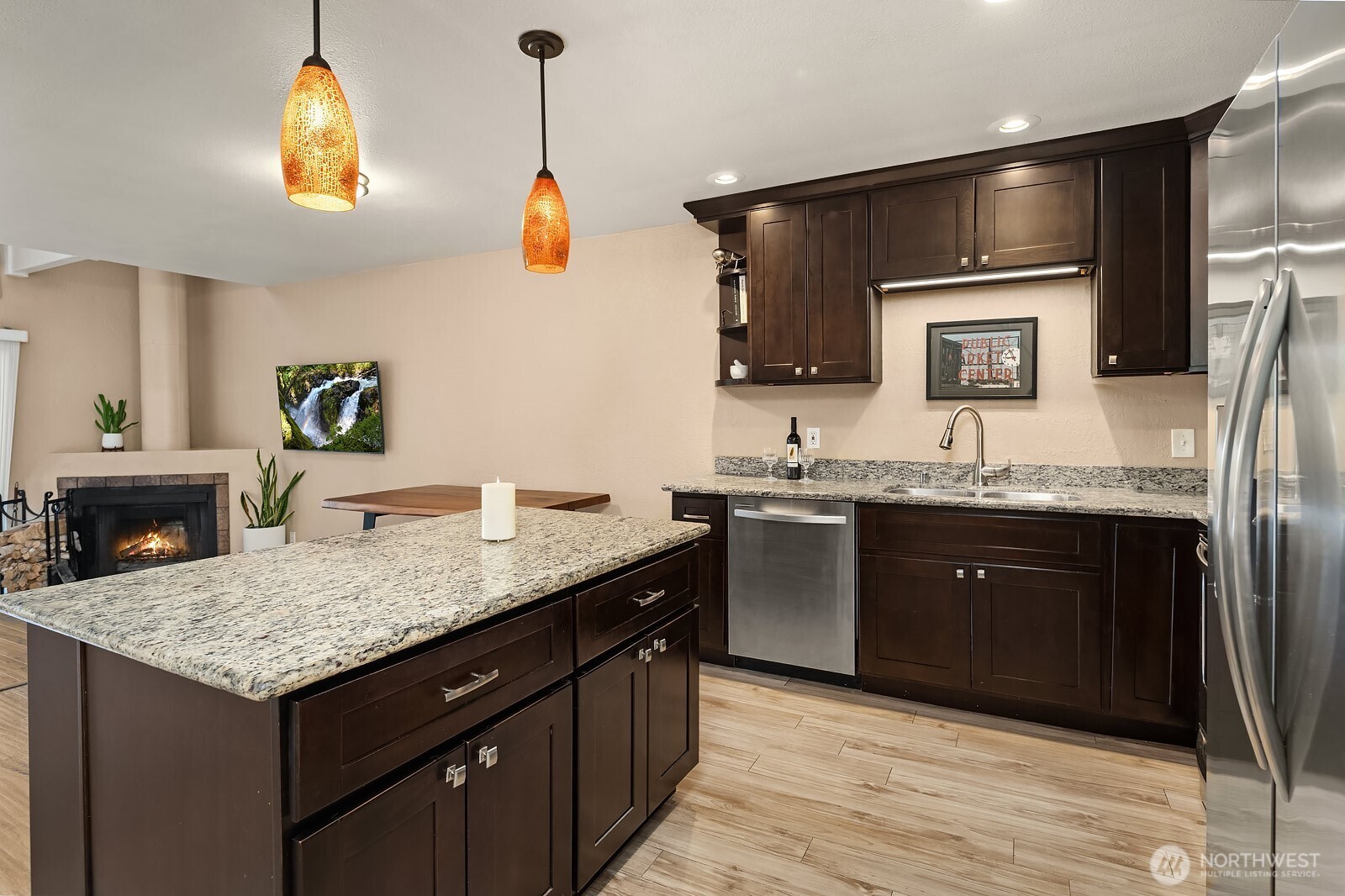 MLS #NWM2572667 image #2