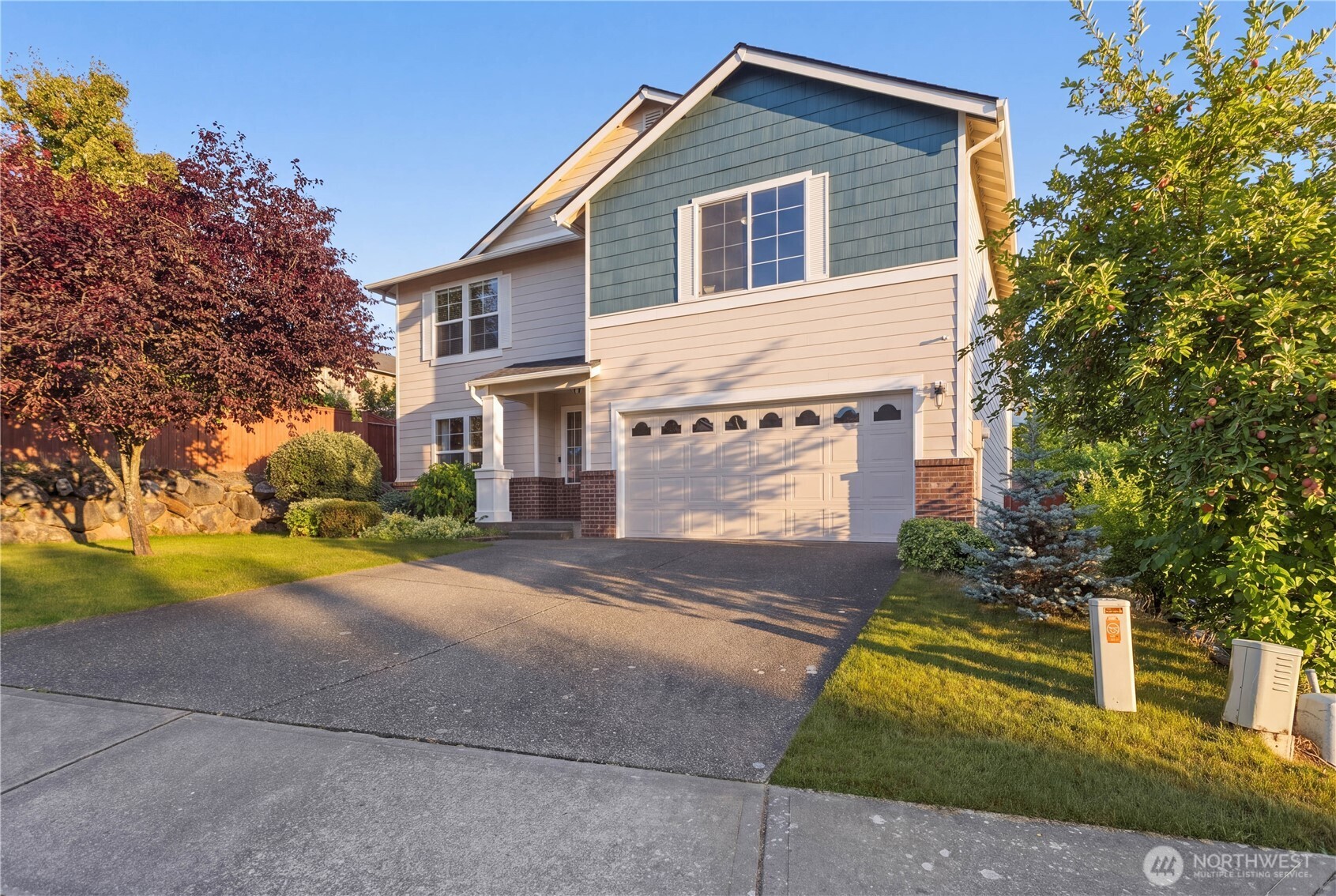 MLS #NWM2572981 image #2