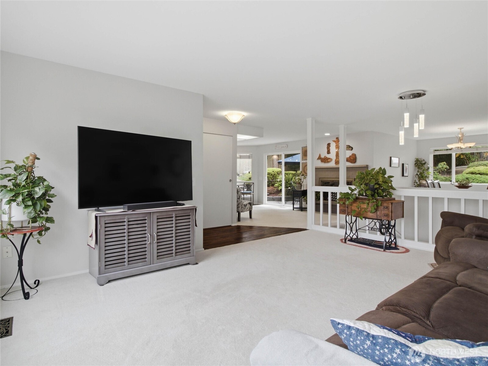MLS #NWM2573152 image #4