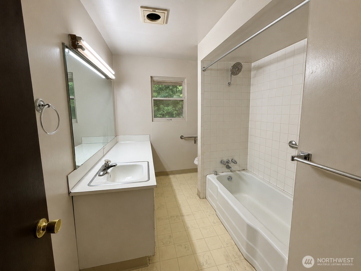 MLS #NWM2573236 image #18