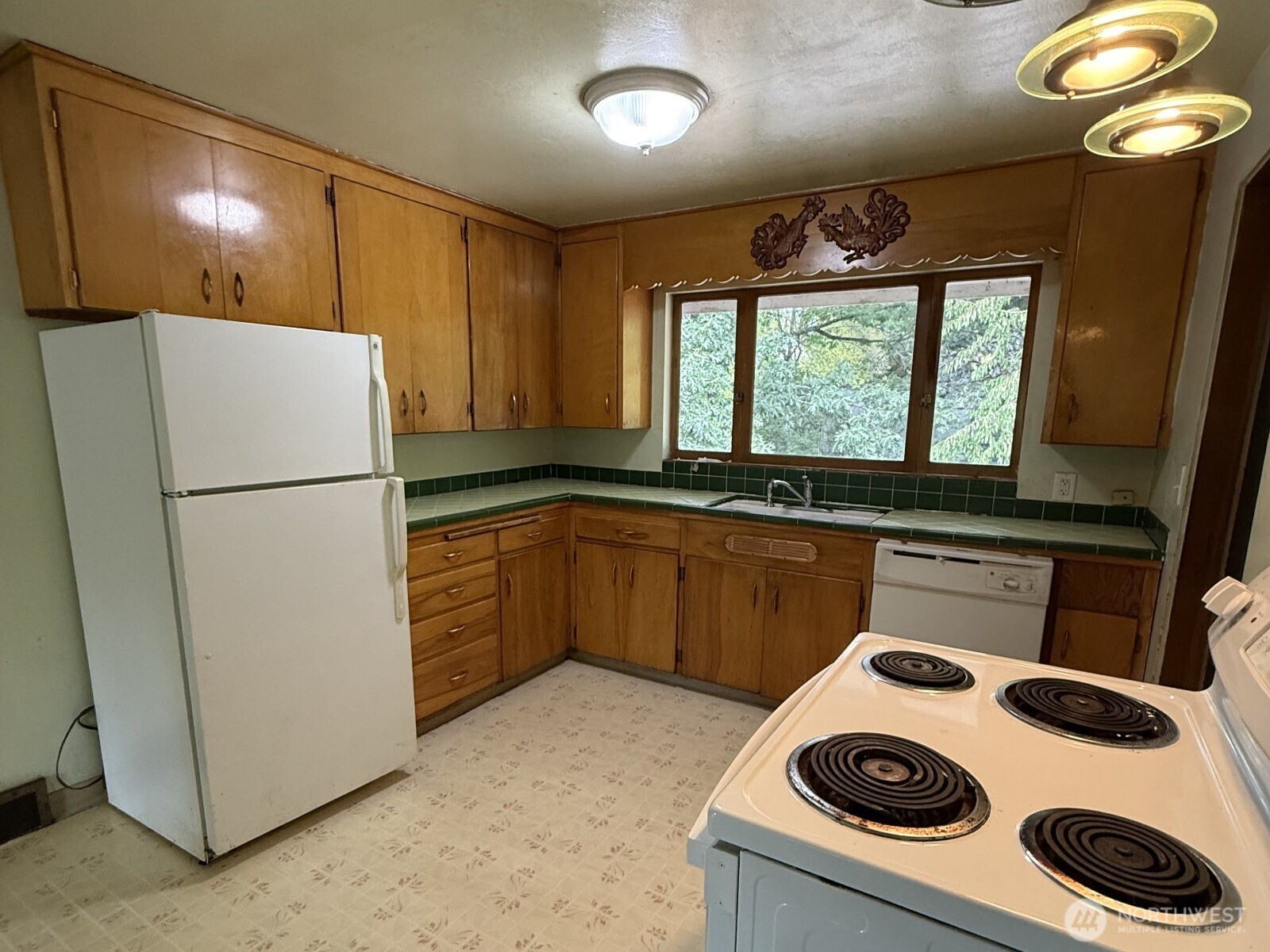 MLS #NWM2573236 image #6
