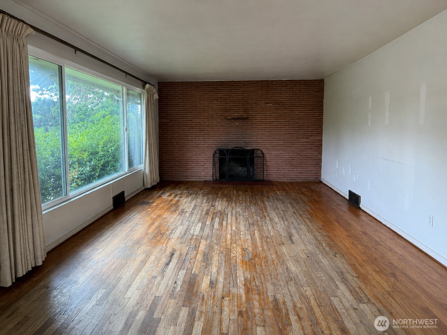 MLS #NWM2573236 image #7