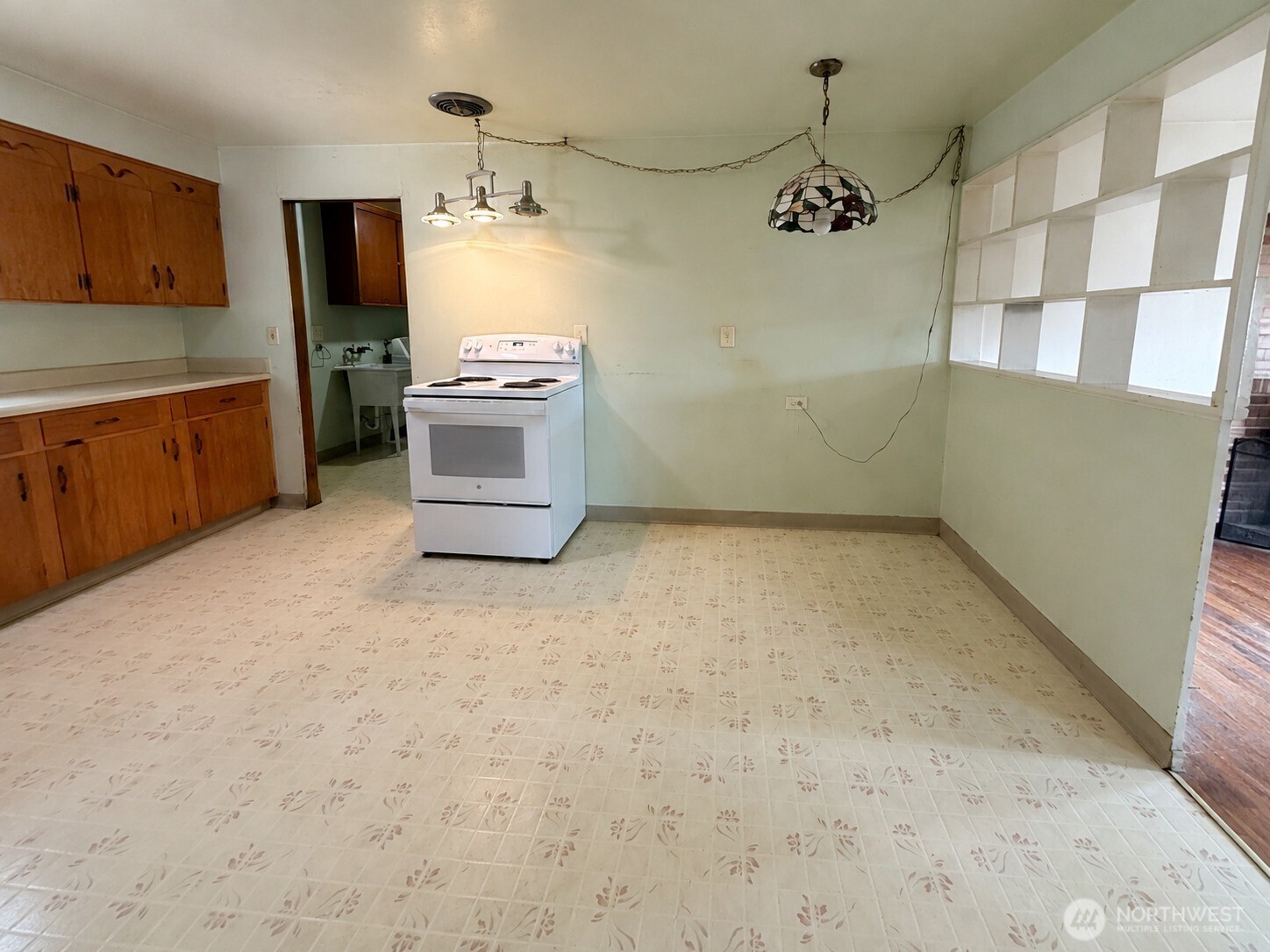 MLS #NWM2573236 image #8