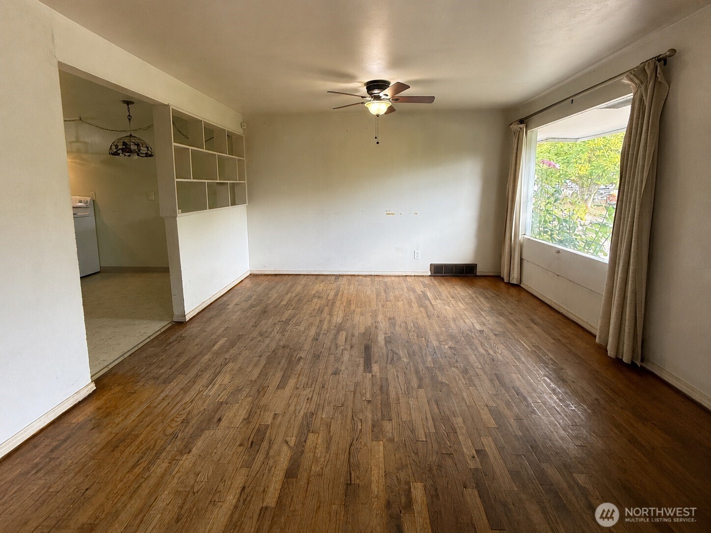 MLS #NWM2573236 image #9