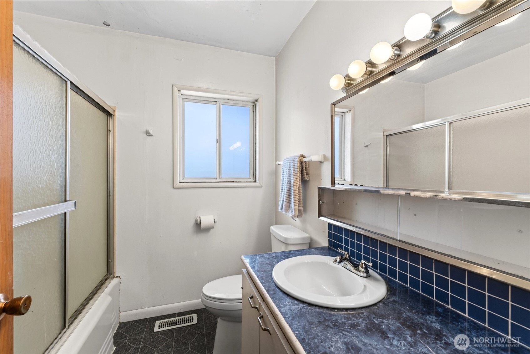 MLS #NWM2573556 image #13