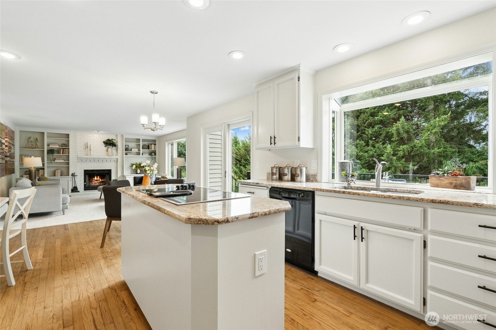 MLS #NWM2573661 image #13