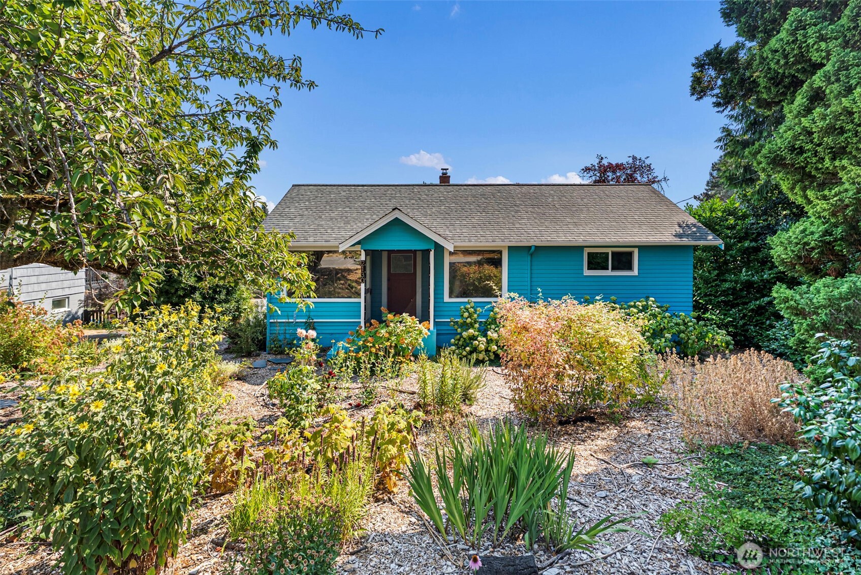 MLS #NWM2573698 image #0