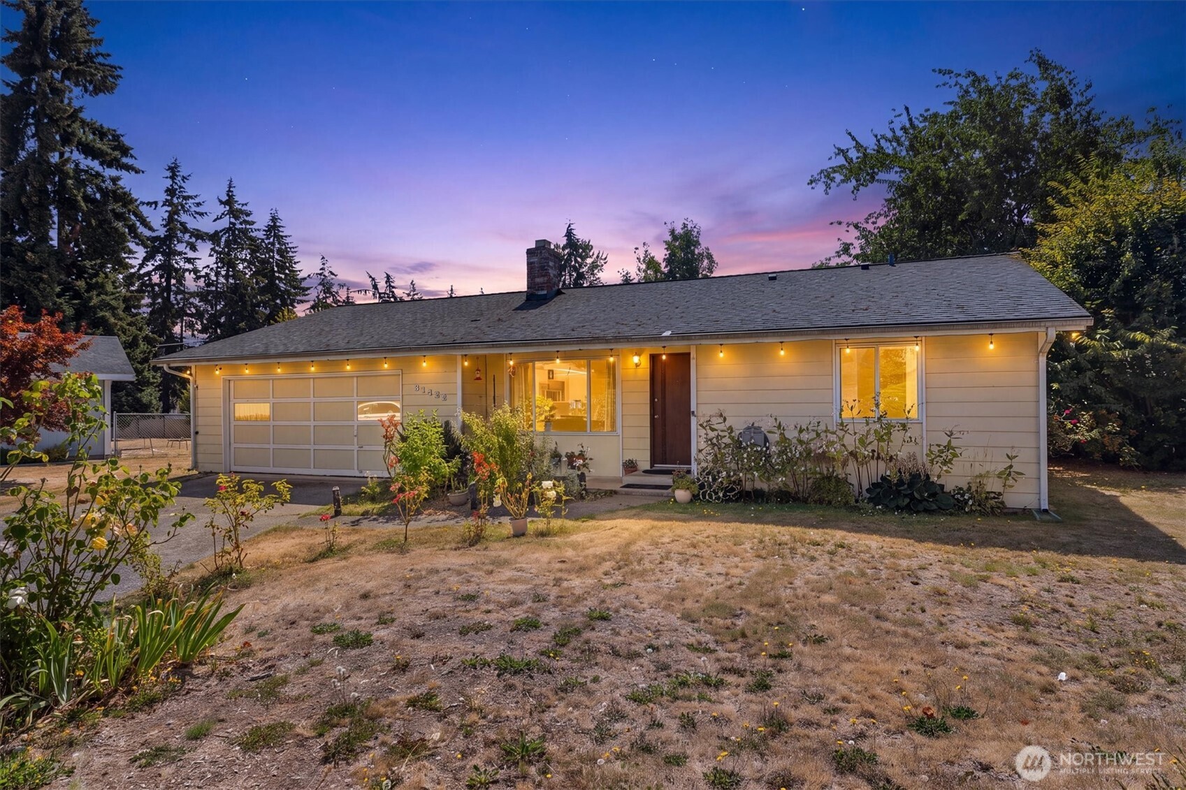 MLS #NWM2573758 image #0