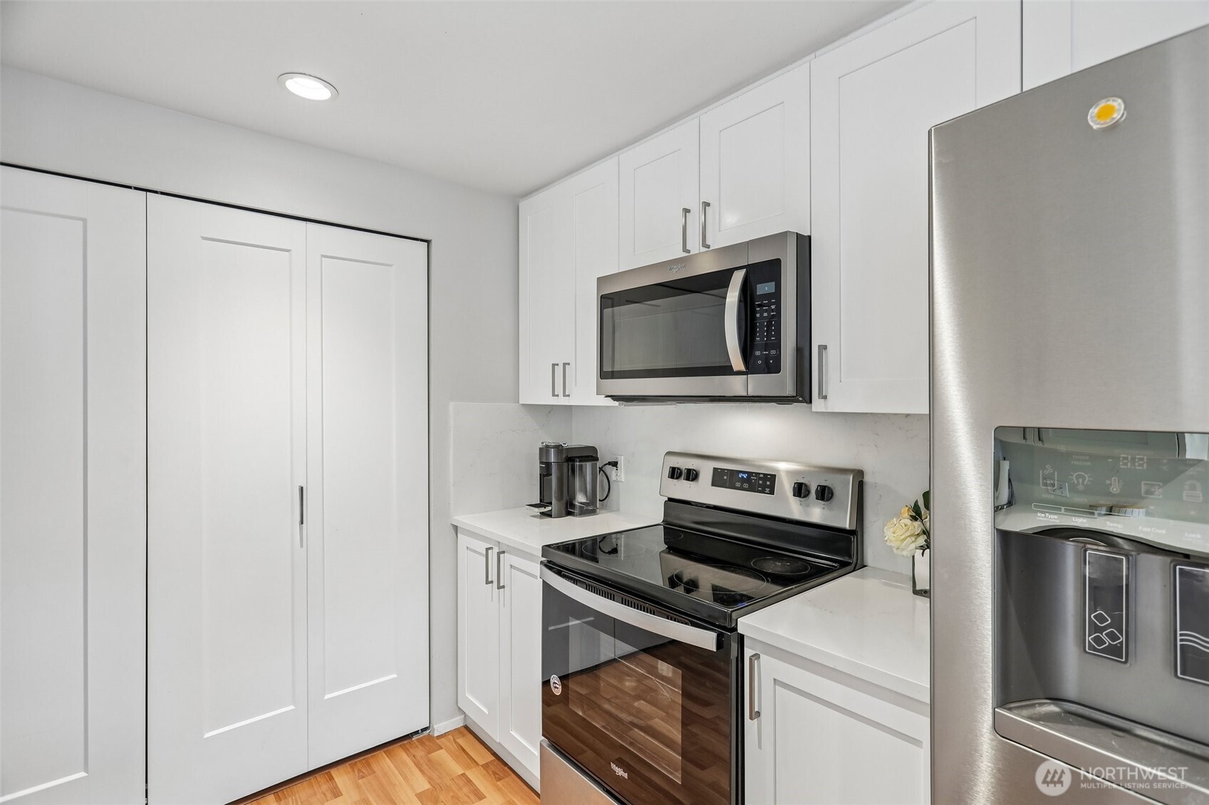 MLS #NWM2573759 image #9