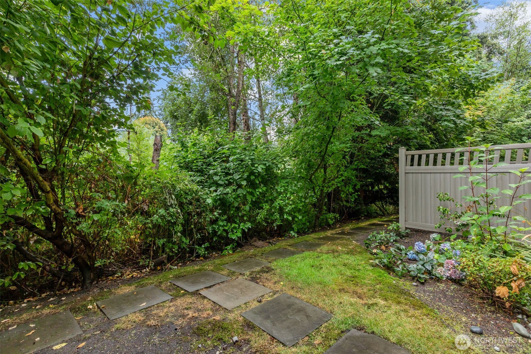 MLS #NWM2574310 image #33