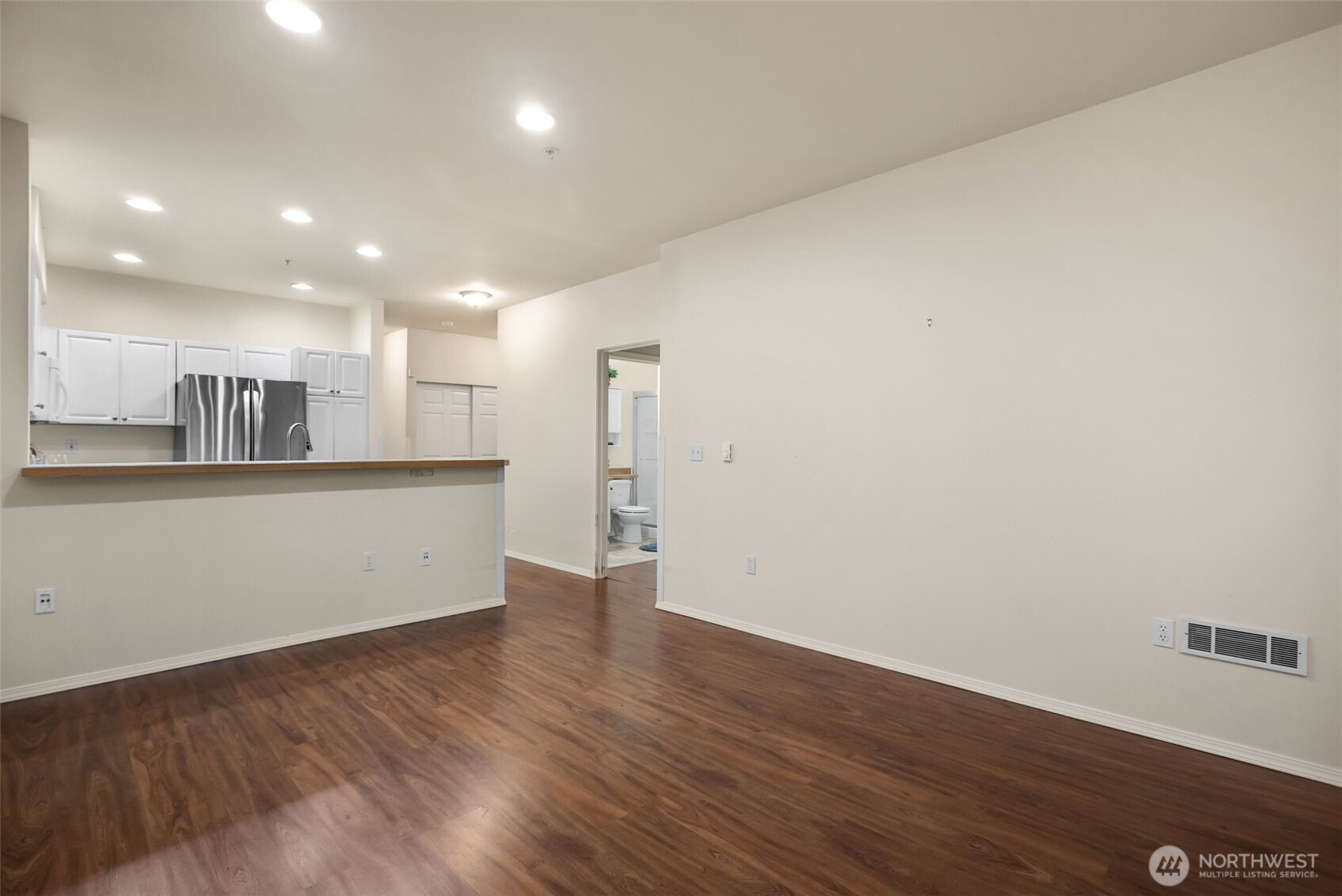 MLS #NWM2574310 image #4