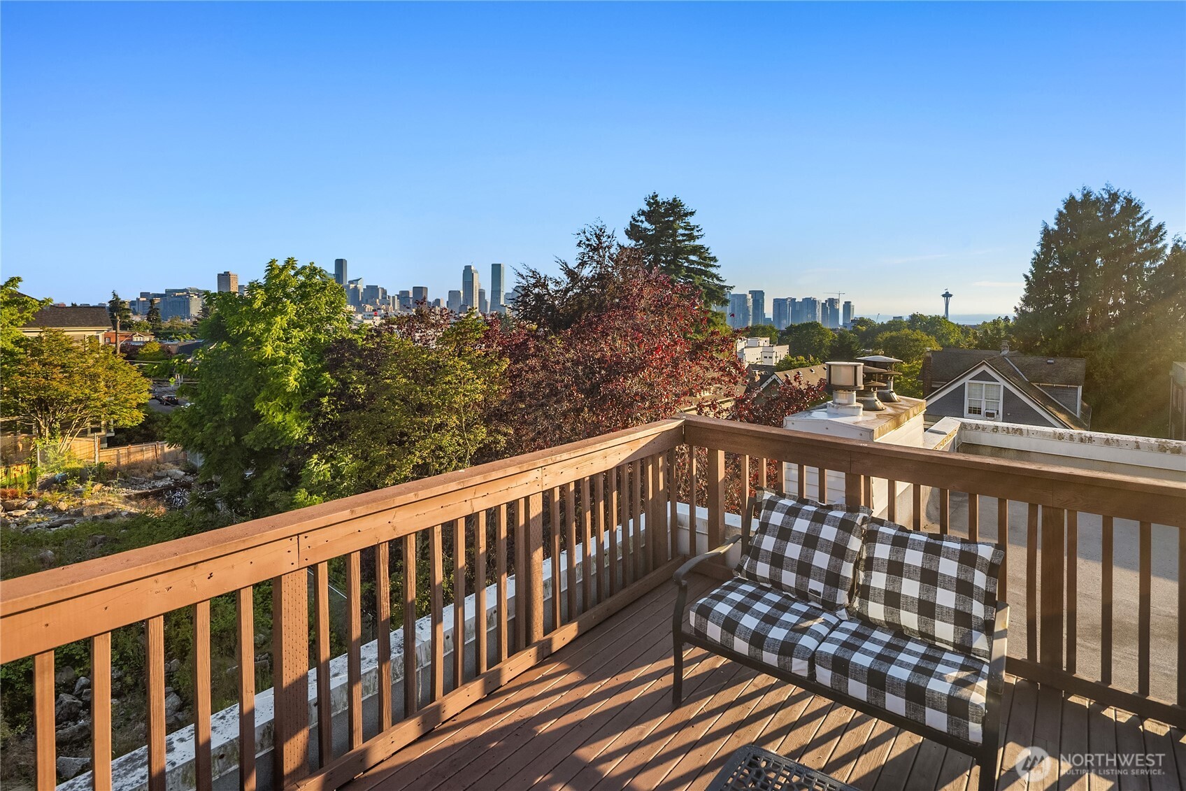MLS #NWM2574410 image #16