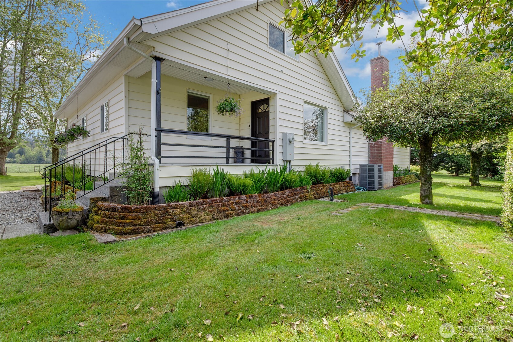 MLS #NWM2574450 image #3