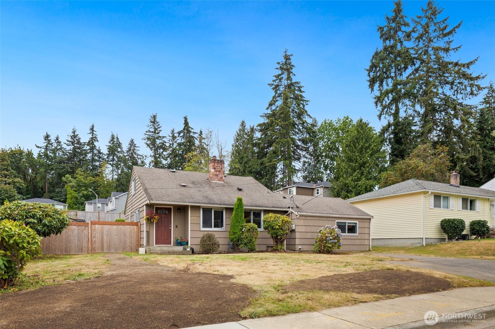 MLS #NWM2574720 image #1
