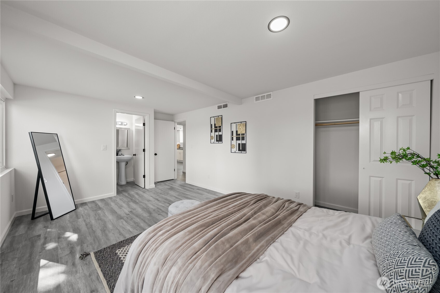 MLS #NWM2574795 image #19