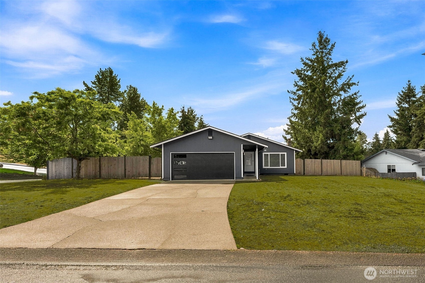 MLS #NWM2574921 image #0