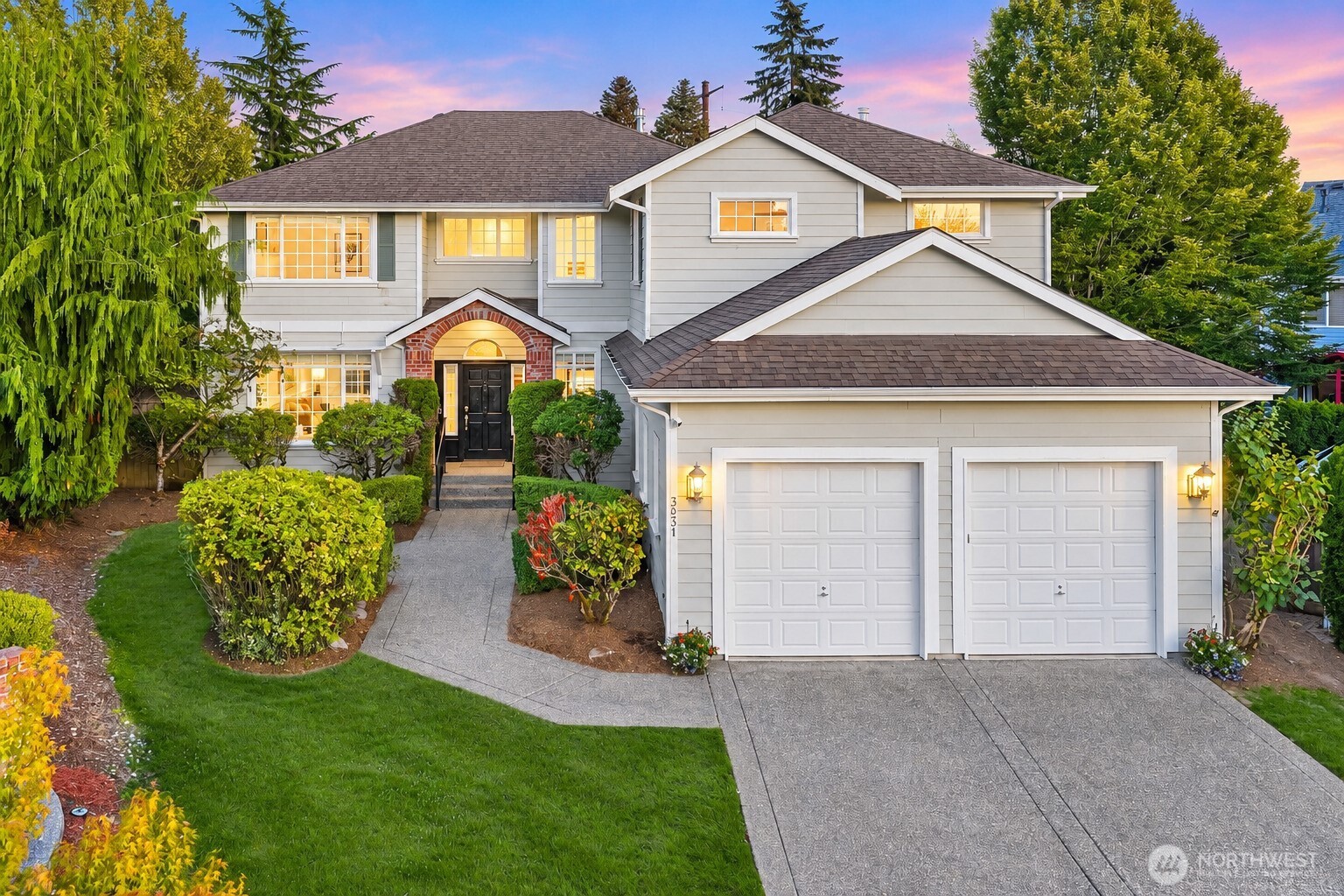MLS #NWM2575237 image #1