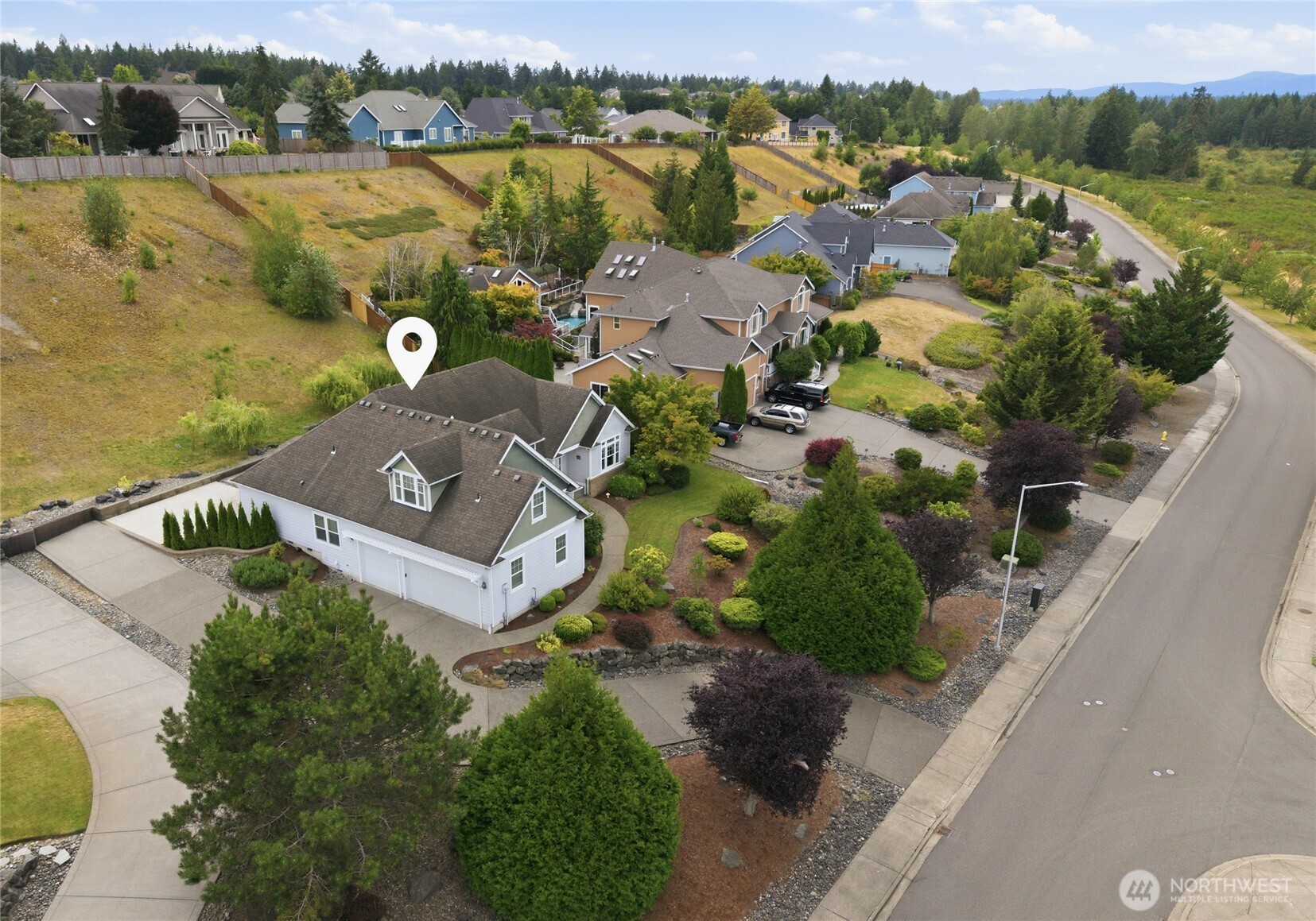 MLS #NWM2575250 image #2