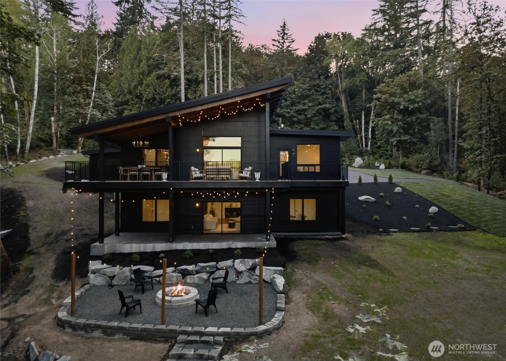 MLS #NWM2575307 image #2