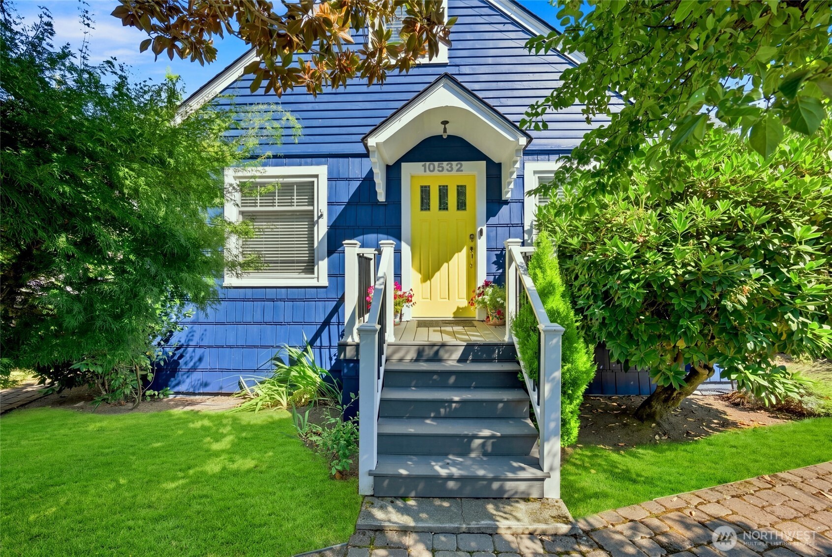 MLS #NWM2575347 image #1