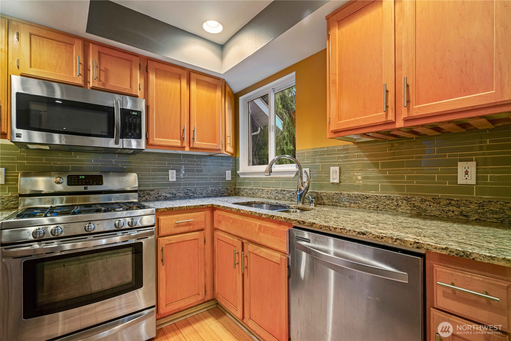 MLS #NWM2575461 image #13