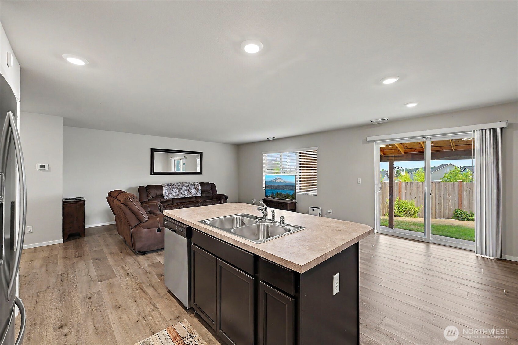 MLS #NWM2575488 image #7