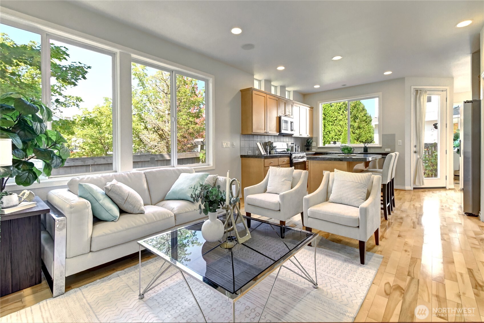 MLS #NWM2575500 image #6
