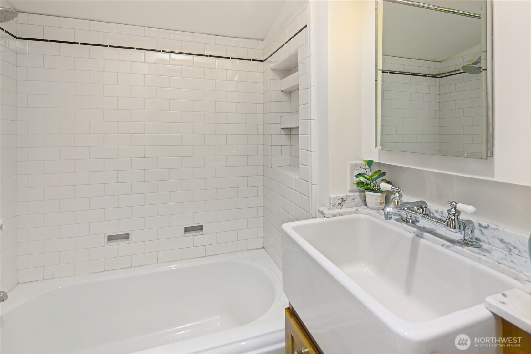 MLS #NWM2575533 image #15