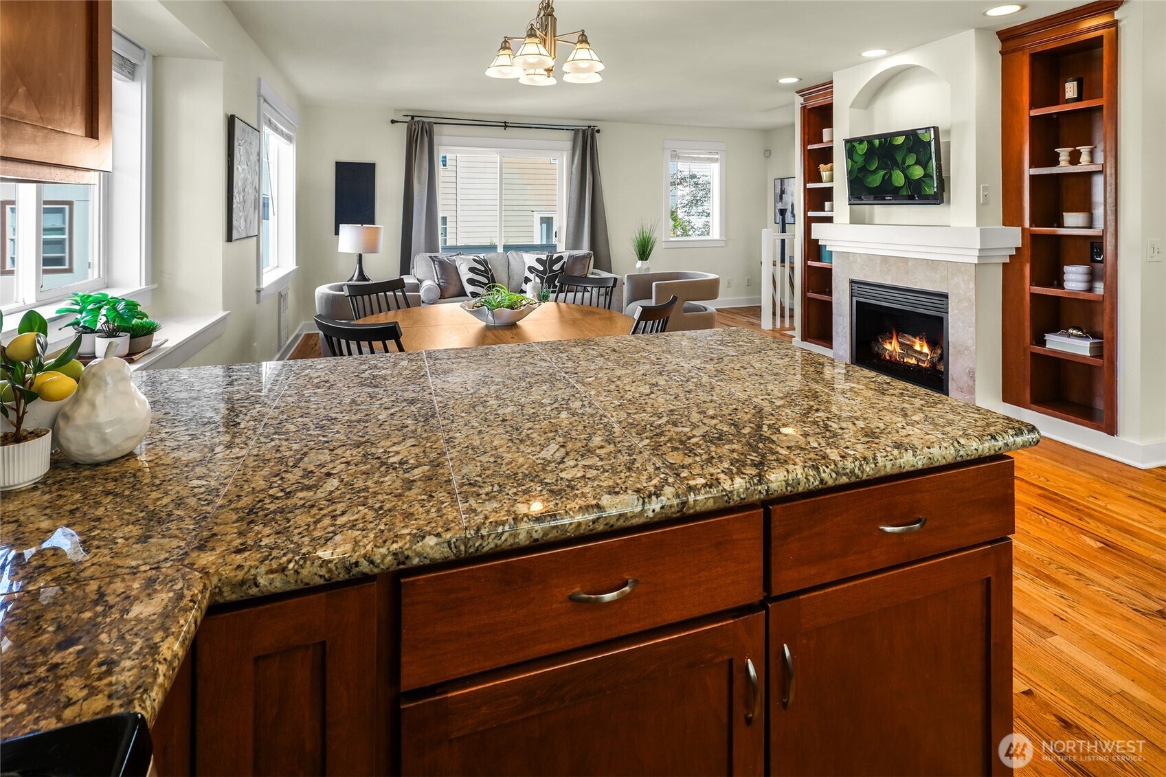 MLS #NWM2575564 image #5