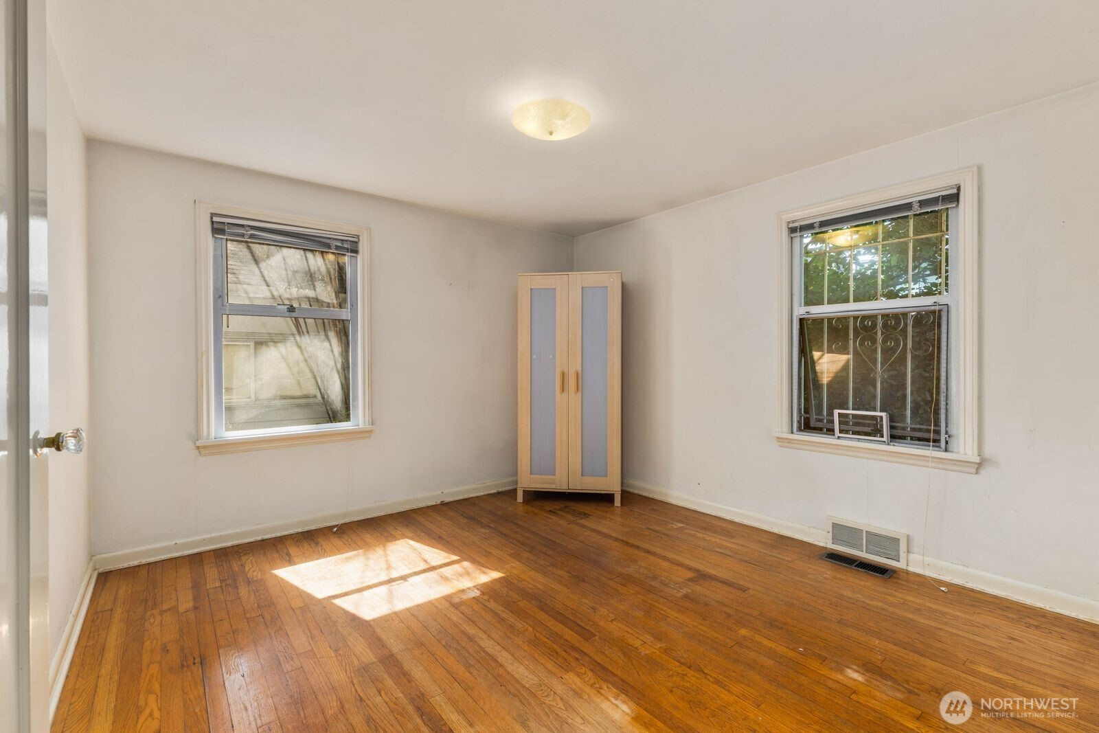 MLS #NWM2575603 image #9