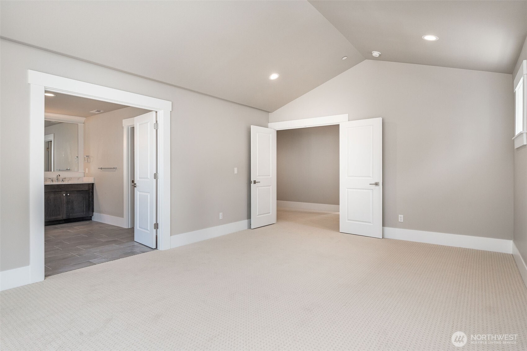 MLS #NWM2575608 image #24